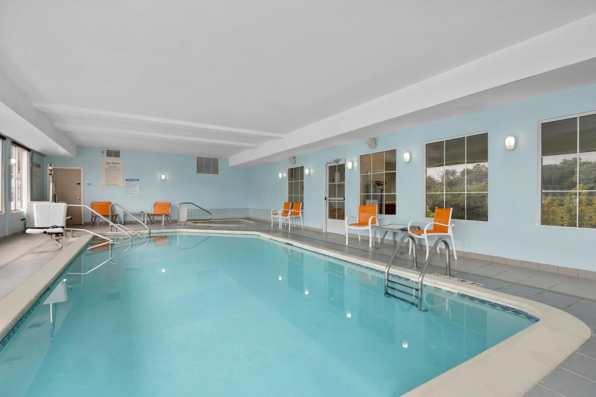 Holiday Inn Express Hotel & Suites West Coxsackie By Ihg Eksteriør bilde